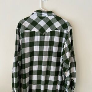 Wrangler pearl-snap flannel